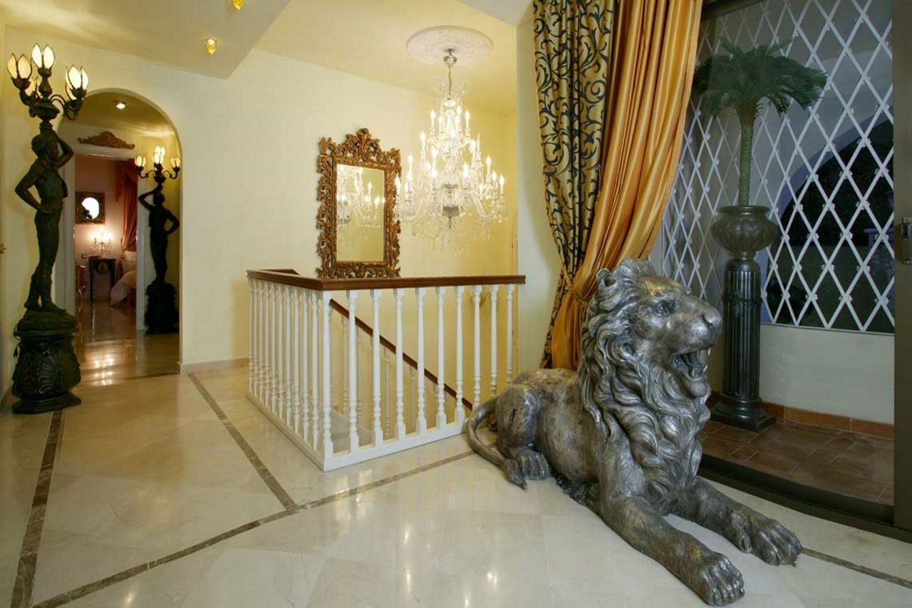 Royal Roman Empire Marbella Luaran gambar